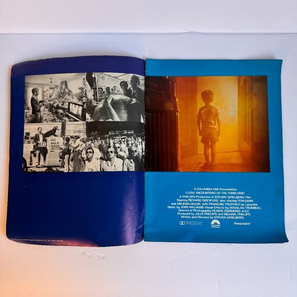 Vintage 1977 Close Encounters Program & 1978 Official Authorized Ed Magazine - Picture 8 of 12
